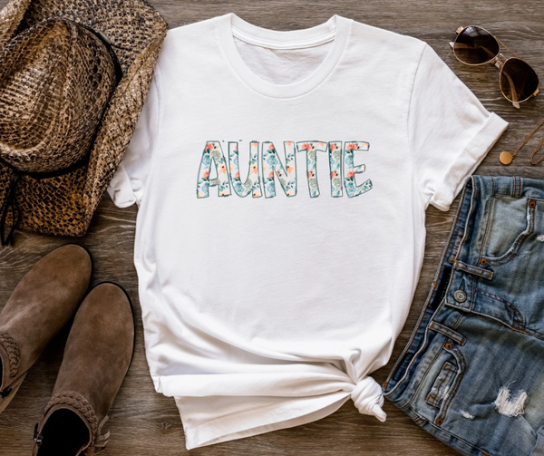 Auntie (Floral Lettering)